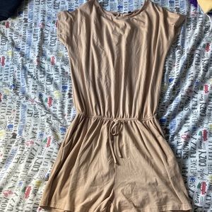 Short sleeve romper with pockets